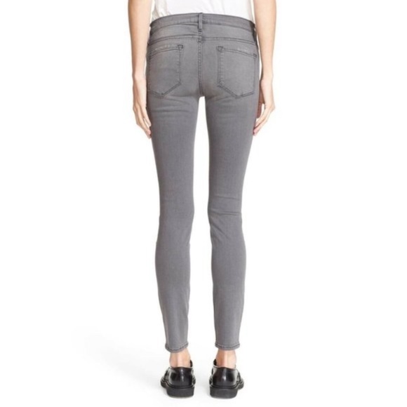 FRAME Le Skinny de Jeanne‎ in Wilshire Gray Distressed Jeans - Picture 2 of 9